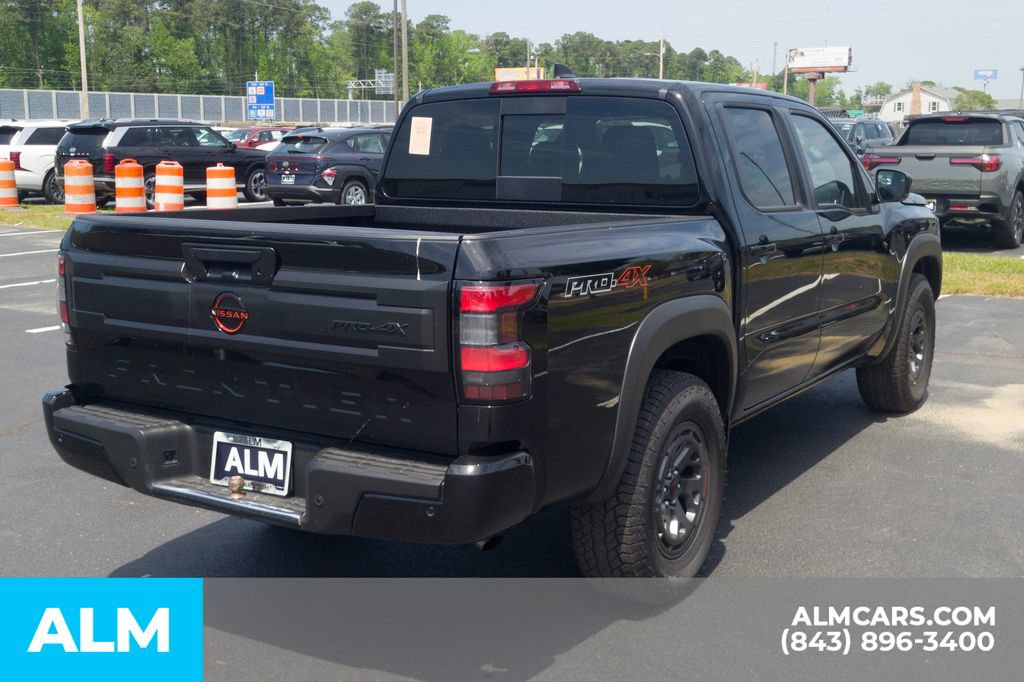 Used 2026 Nissan Frontier PRO-4X AWD/4WD image 5