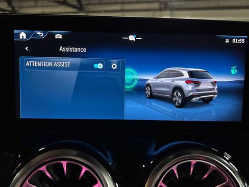 Used 2025 Mercedes-Benz GLA 250 4MATIC image 34