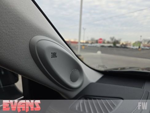 New 2026 Toyota Highlander Limited image 5