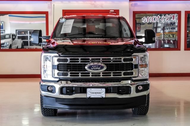 Used 2024 Ford F250 XLT AWD/4WD image 9