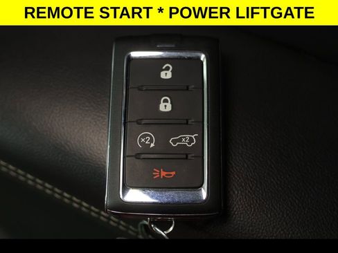 Used 2023 Jeep Grand Cherokee Altitude image 10