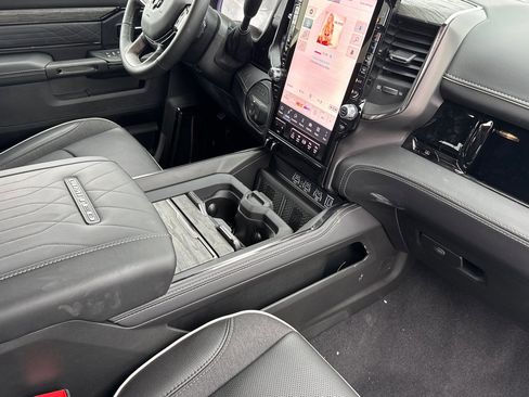 New 2026 RAM 2500 Limited image 14