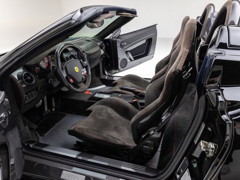 Used 2009 Ferrari F430 Scuderia RWD image 28