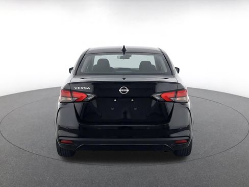 Used 2025 Nissan Versa SV FWD image 8