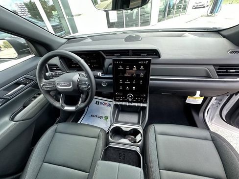 New 2026 GMC Terrain AT4 w/ Convenience Package III image 31