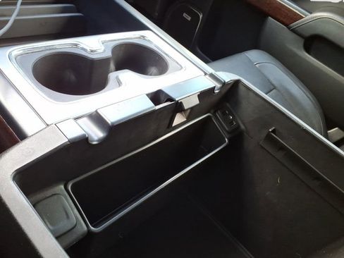 Used 2018 GMC Sierra 1500 SLT AWD/4WD image 22