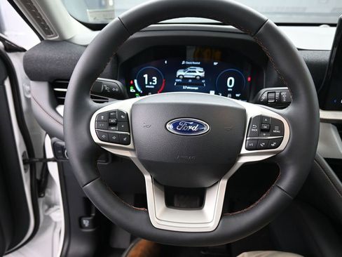 New 2026 Ford Explorer Active image 26