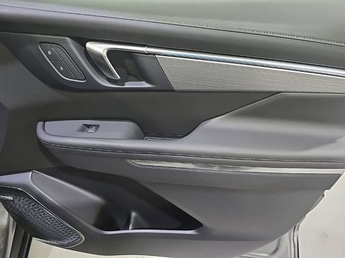 New 2026 Buick Enclave Preferred FWD image 9
