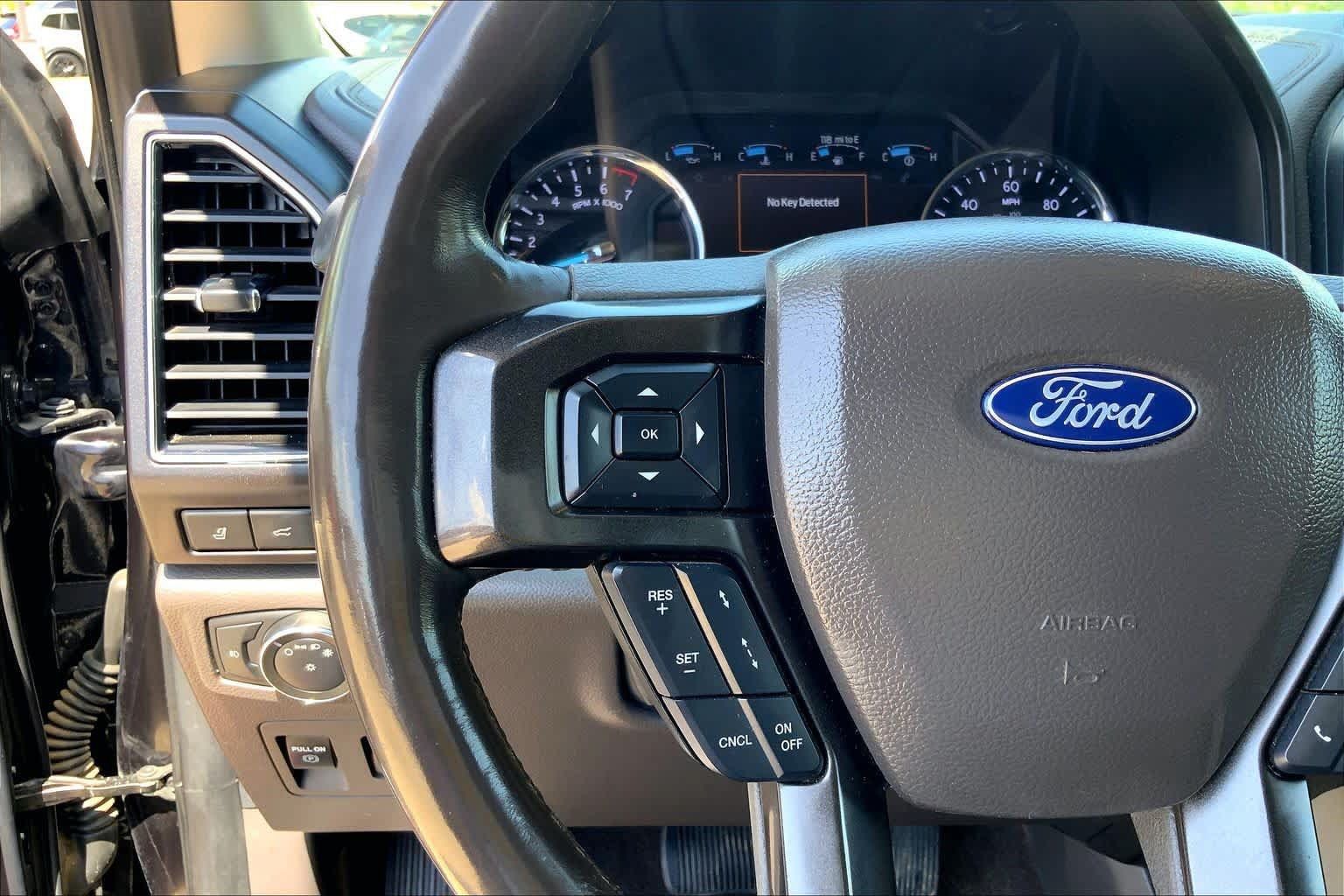 Used 2021 Ford Expedition Max Limited RWD image 24
