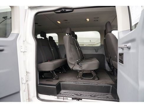 Used 2016 Ford Transit 150 XL image 21