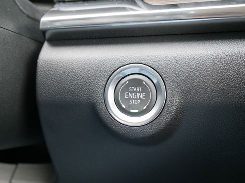 Used 2026 GMC Terrain Denali image 25