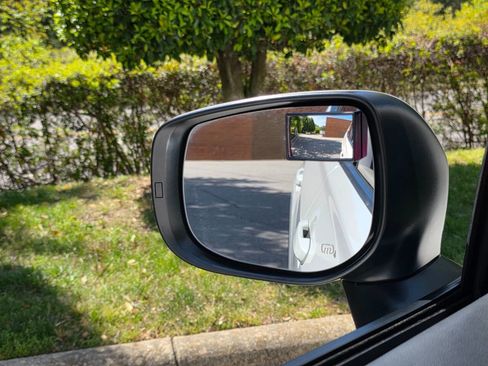 Used 2021 Subaru Forester Premium image 9