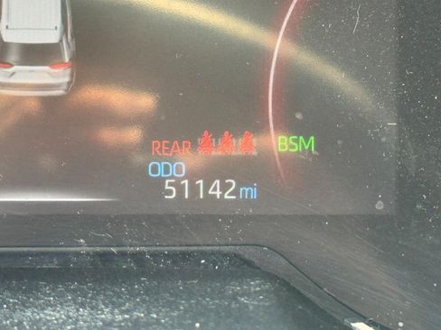 Used 2025 Toyota RAV4 XLE FWD image 20