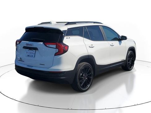 Certified 2023 GMC Terrain SLE w/ Driver Convenience Package AWD/4WD image 4