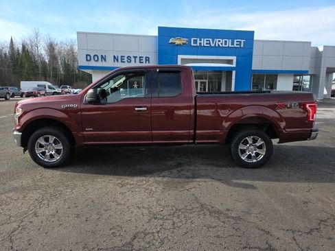 Used 2017 Ford F150 XLT w/ XTR Package image 6