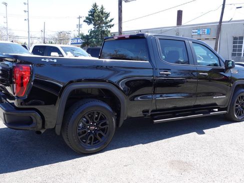 Used 2024 GMC Sierra 1500 Pro w/ Graphite Edition AWD/4WD image 9
