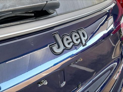 Used 2019 Jeep Compass Trailhawk w/ Leather Interior Group AWD/4WD image 30