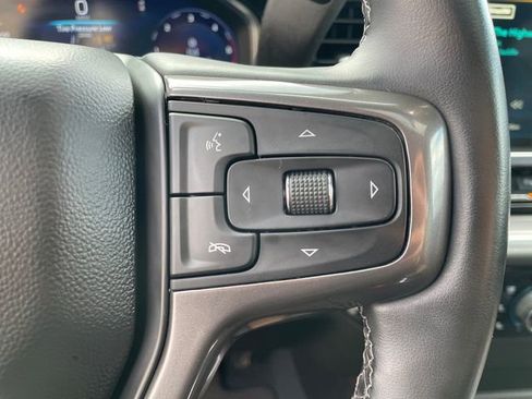 Used 2024 Chevrolet Silverado 3500 High Country image 32