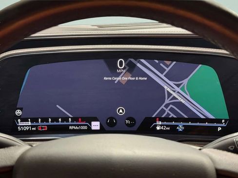 Used 2021 Cadillac Escalade Premium Luxury image 14