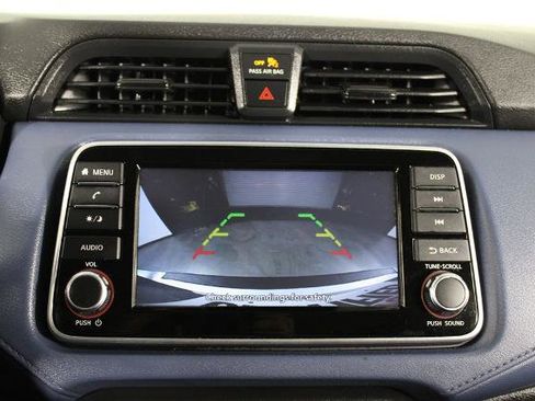 Certified 2025 Nissan Versa SV FWD image 27