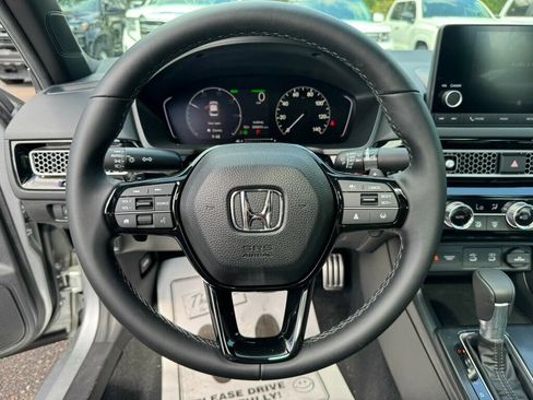 Used 2026 Honda Civic FWD Hybrid Sedan image 5