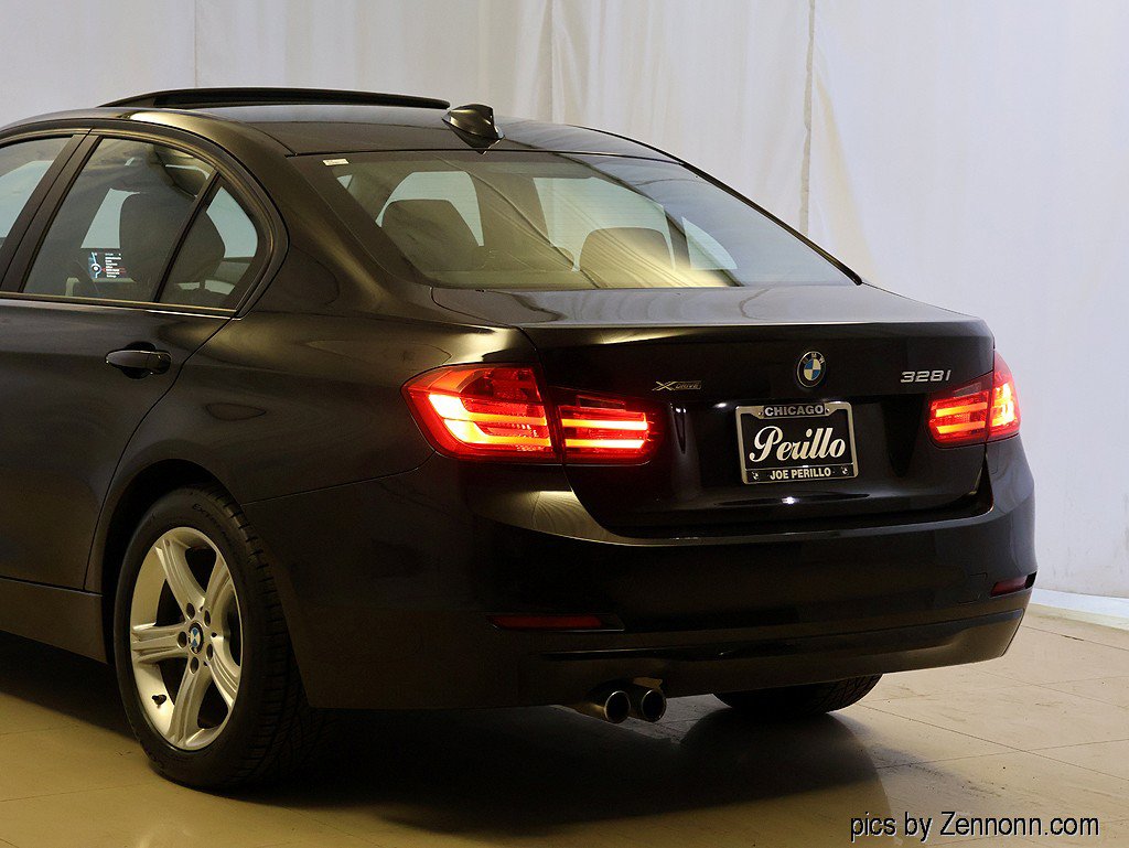 Used 2013 BMW 328i xDrive Sedan AWD/4WD image 8