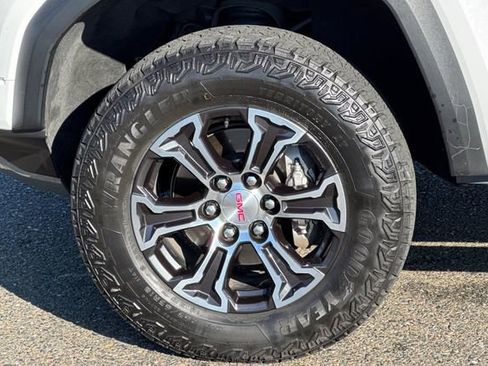Used 2023 GMC Canyon AT4 w/ AT4 Premium Package image 45