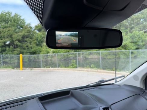 Used 2018 Ford Transit 250 130 Low Roof RWD image 23