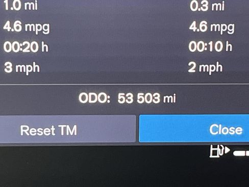 Used 2023 Volvo XC90 B6 Plus image 17