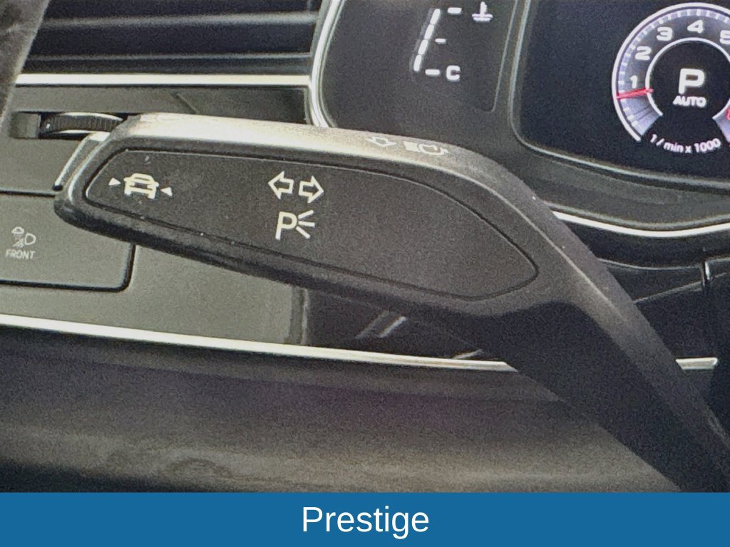 Used 2019 Audi Q8 Prestige w/ Luxury Package AWD/4WD image 14