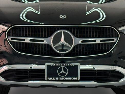 Used 2026 Mercedes-Benz GLC 300 image 19