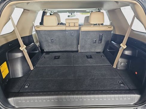 Used 2016 Toyota 4Runner Limited image 14