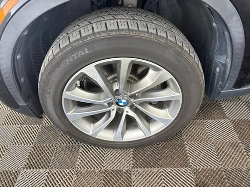 Used 2019 BMW X6 xDrive50i AWD/4WD image 31