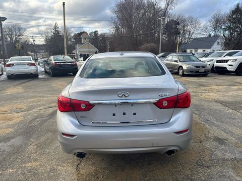 Used 2015 INFINITI Q50 2.0t w/ Moonroof Package image 10