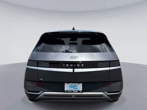 Used 2024 Hyundai Ioniq 5 SEL RWD image 5