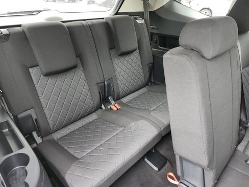 Used 2019 Volkswagen Atlas S w/ Towing Package AWD/4WD image 18