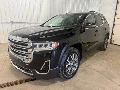 Used 2023 GMC Acadia SLE w/ Driver Convenience Package AWD/4WD image 1