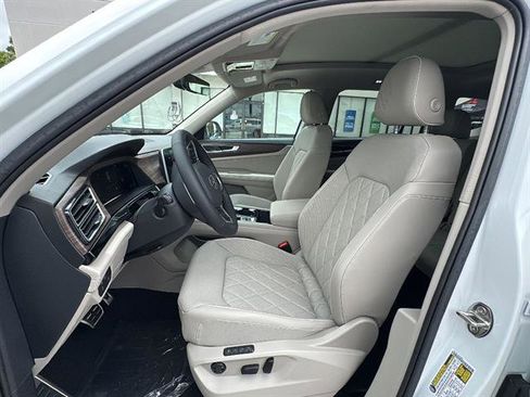 New 2026 Volkswagen Atlas SEL Premium R-Line AWD/4WD image 13