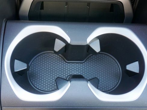 New 2025 BMW X1 xDrive28i w/ Technology Package image 17