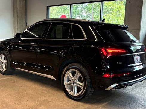 Used 2024 Audi Q5 e Premium Plus w/ Premium Plus Package AWD/4WD image 3
