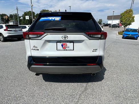 Used 2025 Toyota RAV4 XSE w/ Advanced Technology Package AWD/4WD image 5