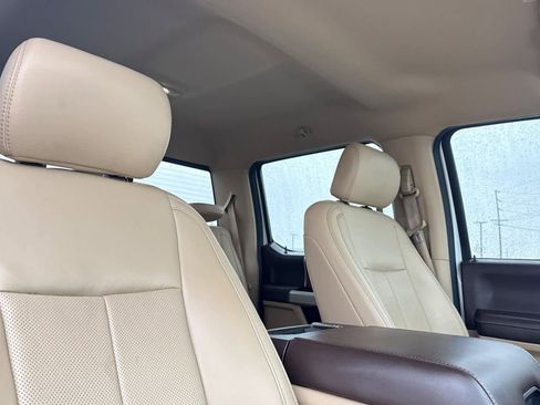 Certified 2019 Ford F150 Lariat image 16