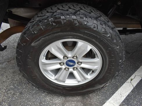 Used 2019 Ford F150 XLT AWD/4WD image 33