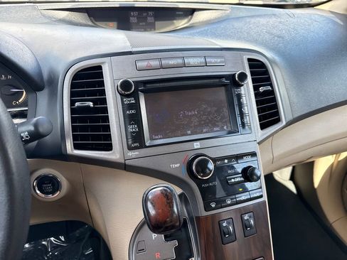 Used 2013 Toyota Venza XLE w/ XLE Premium Pkg FWD image 18