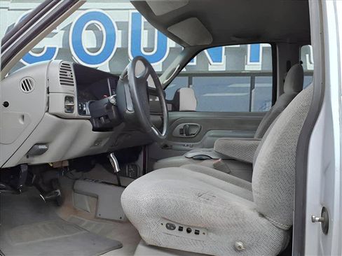 Used 1997 Chevrolet Silverado 1500 4x4 Extended Cab w/ Preferred Equipment Group 2 image 8