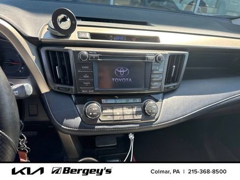 Used 2013 Toyota RAV4 XLE AWD/4WD image 10