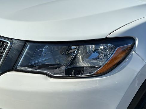 Used 2021 Jeep Compass Latitude w/ Convenience Group image 9