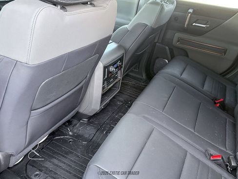 Used 2025 GMC Hummer EV 2X AWD/4WD image 41