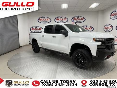 Used 2021 Chevrolet Silverado 1500 LT Trail Boss AWD/4WD image 2