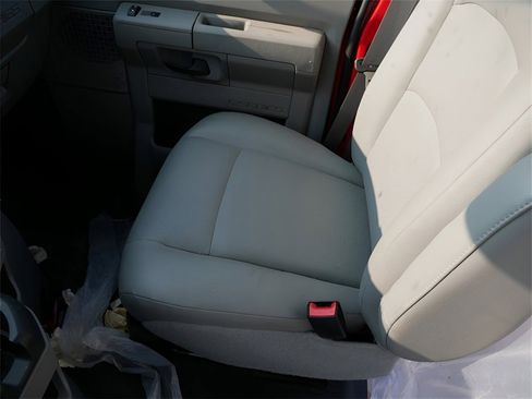 Used 2026 Ford E-450 and Econoline 450 Super Duty w/ Power Equipment Group image 27